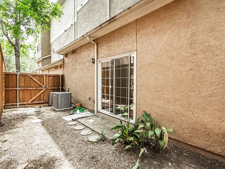 6210 Oram St #5 — Photo 15