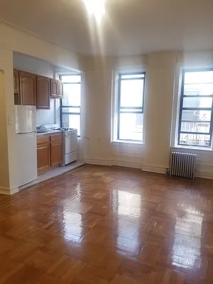 Rented by Lions Share Inc. | media 10