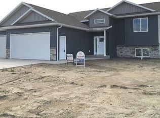 1705 Spring Ct SW, Mandan, ND 58554