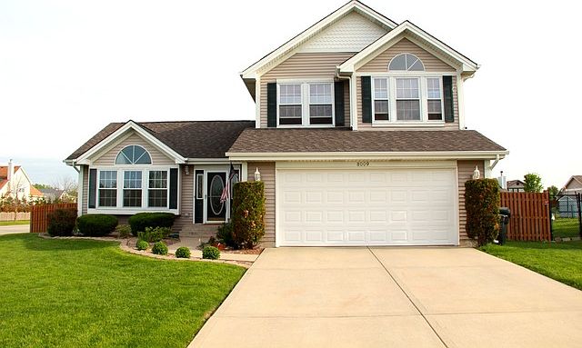 1st image of 8009 Harvest Dr