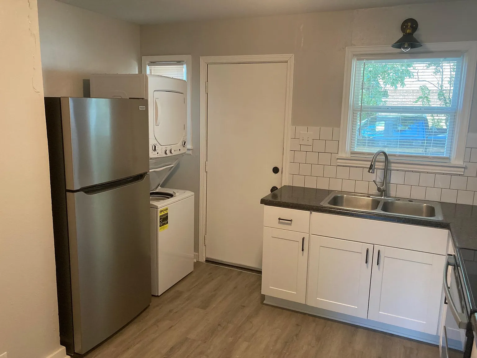 2 bed, 750 sqft, $1,250 — Photo 4