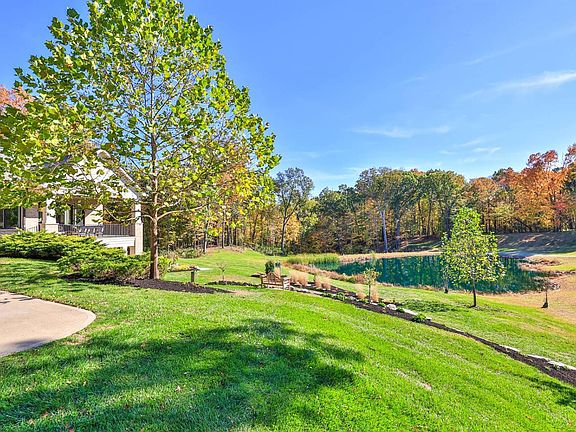 4th image of 9725 Cunningham Rd