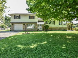 760 Fieldson Dr, Heath, OH