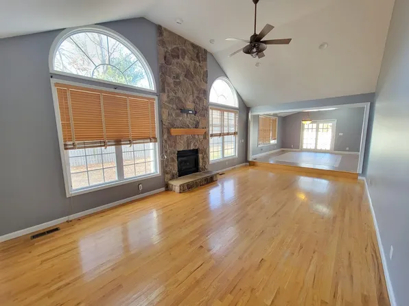 1020 Neptune Ave, Beachwood, NJ 08722