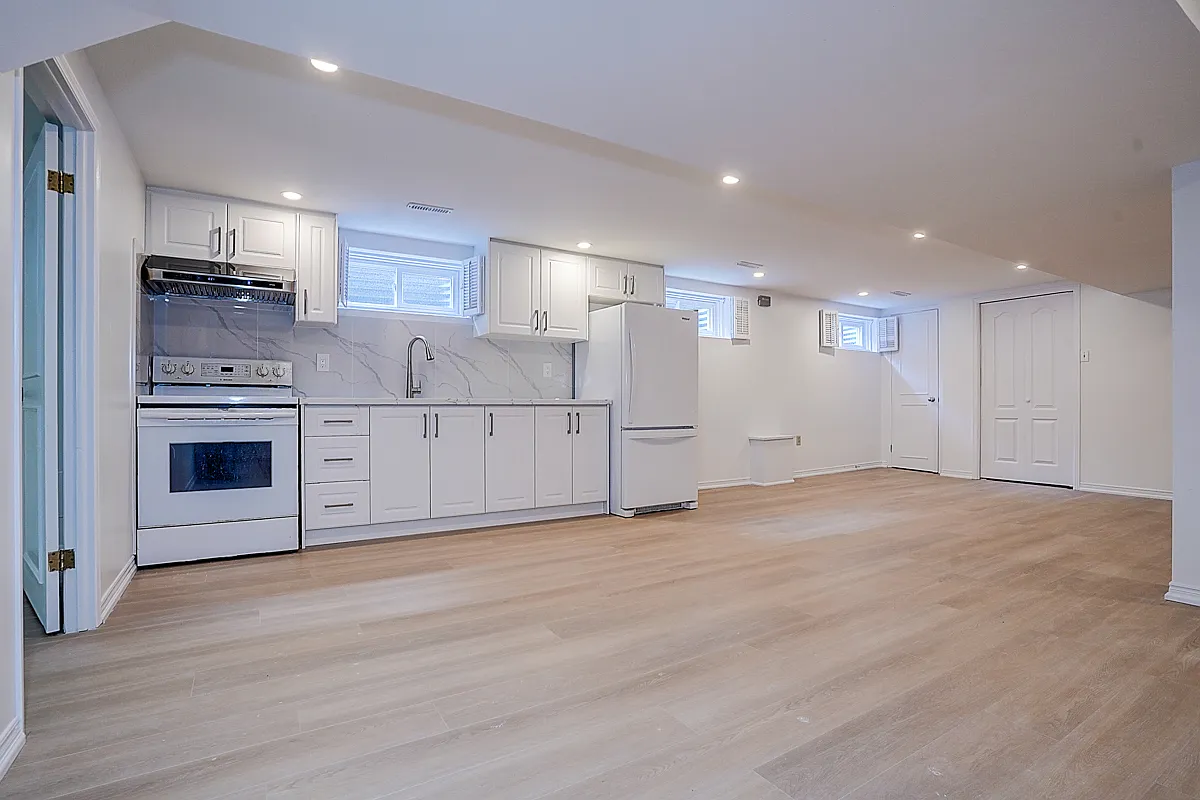 1 bed, 800 sqft, $1,700 — Photo 3