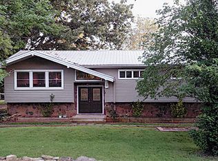 208 Central Cir, Sparta, TN 38583