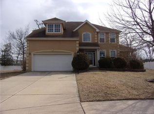 18 Cranmer Ct, Little Egg Harbor, NJ