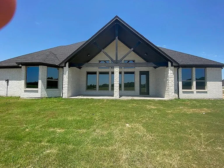 600 Lydia Ct — Photo 13