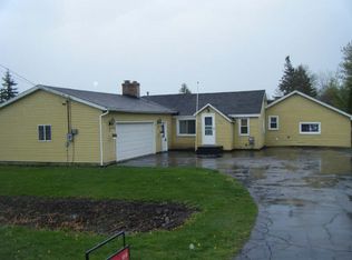 1962 E Parish Rd, Kawkawlin, MI 48631