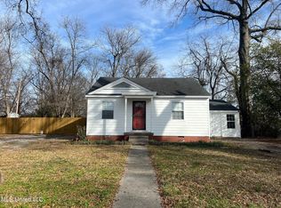 619 S Leflore Ave, Cleveland, MS 38732