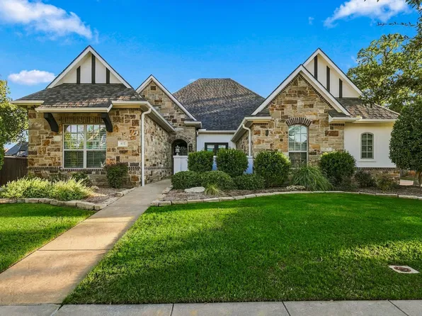 412 Nora Ln, Argyle, TX 76226