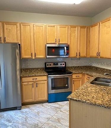 3rd image of 2273 Leland Ln