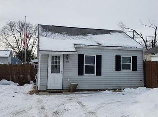 1216 18th Ave SW, Cedar Rapids, IA 52404