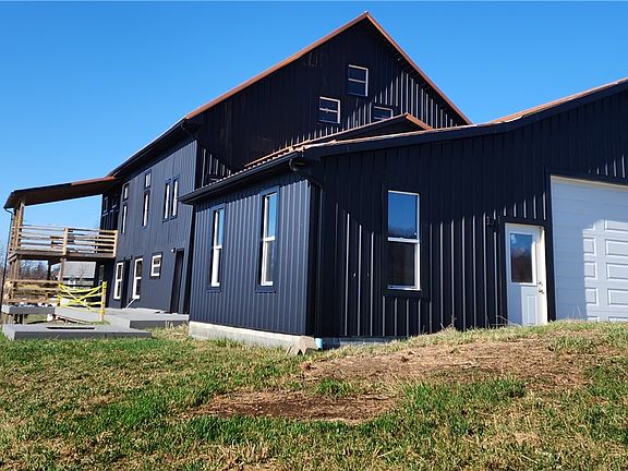 4th image of 364 Hartley Hill Rd