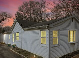 35348 S Washington St, Custer Park, IL