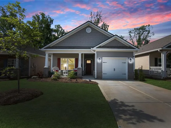 107 Vineyard Walk, Carrollton, GA 30117
