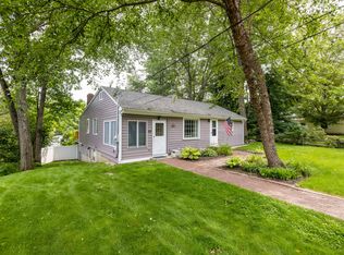 42 Highland Ave, Ogunquit, ME 03907