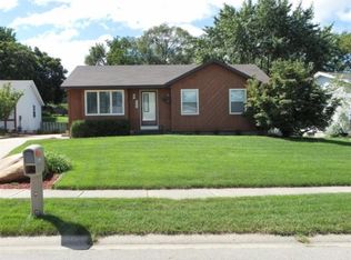 3294 Sandcrest St SW, Grandville, MI 49418