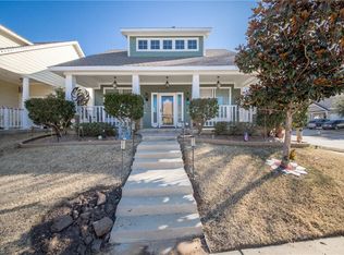 1204 Stratford Dr, Aubrey, TX 76227