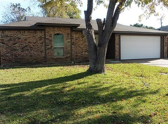 2nd image of 502 Sherman Dr