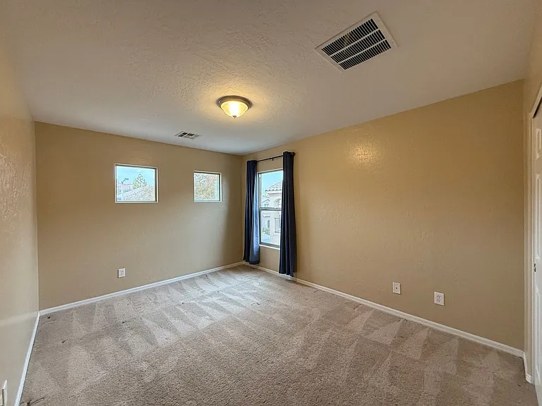 11833 Bussero Ct — Photo 16