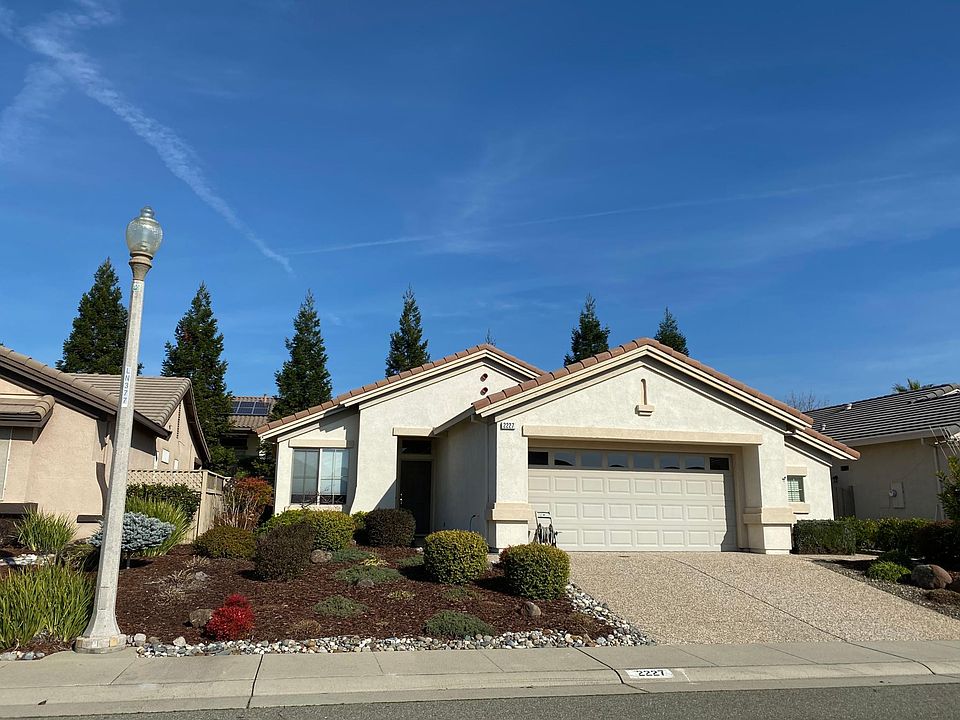 1st image of 2227 Lamplight Ln