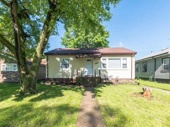 12736 S Throop St, Calumet Park, IL 60827
