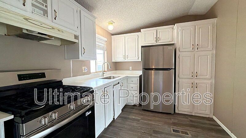 1st image of 2067 E Charleston Ave