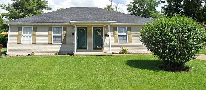 1st image of 106A N Central Ave #A