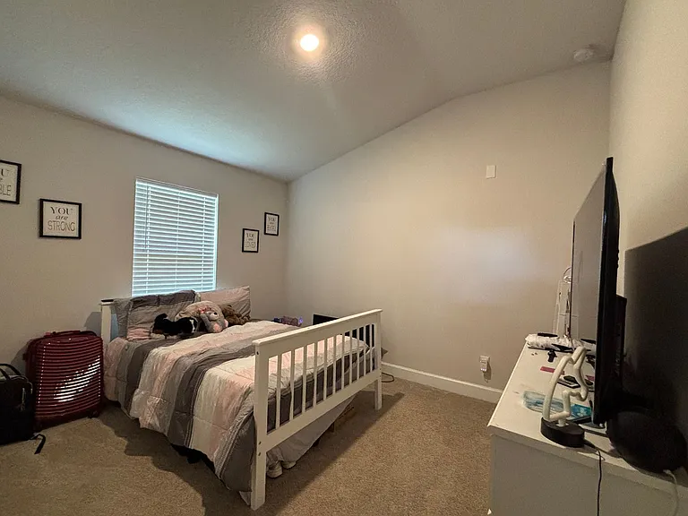 8112 Helmsley Blvd — Photo 14
