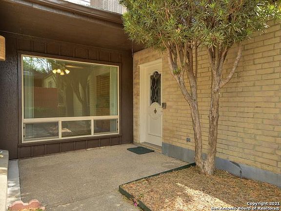 4th image of 14448 Brook Hollow Blvd
