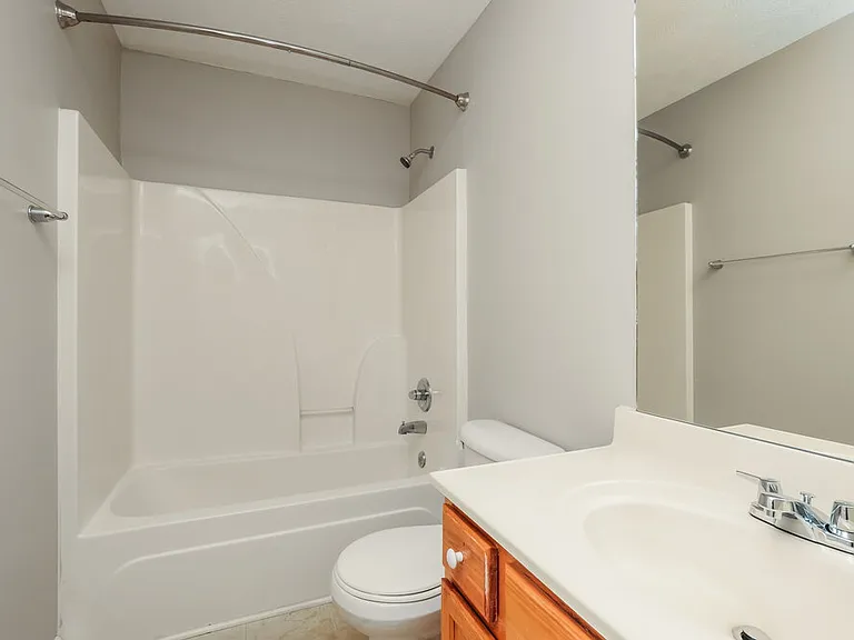 641 Belgium Dr — Photo 17