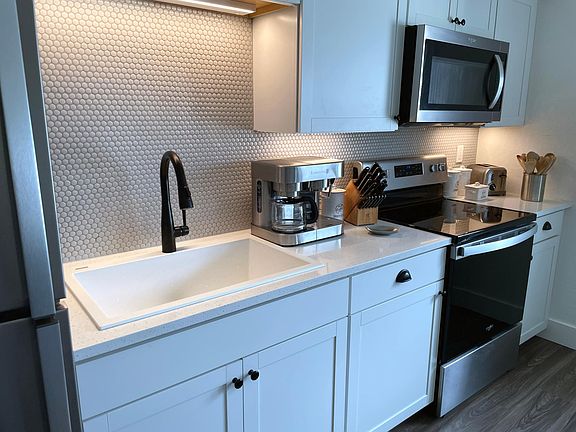 Kitchen with full size appliances