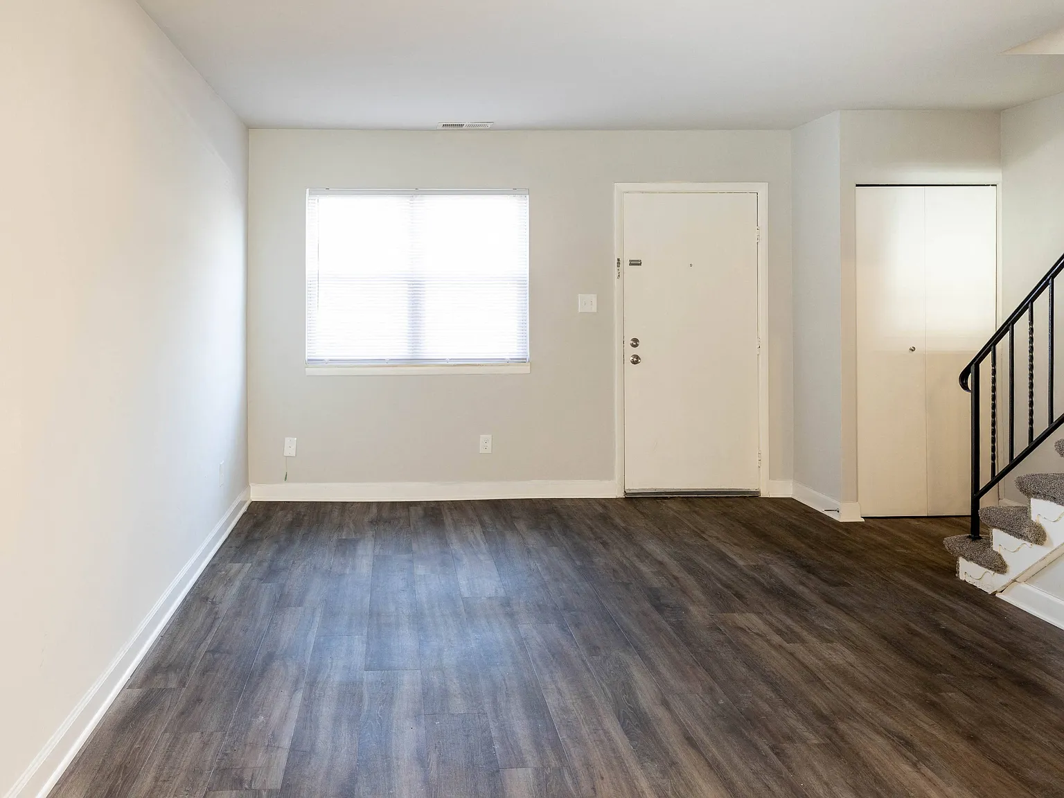 McDonogh Village Apartments & Townhomes — Photo 4