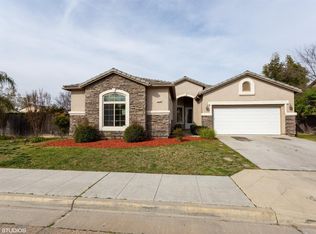 2132 S Ezie Ave, Fresno, CA 93727