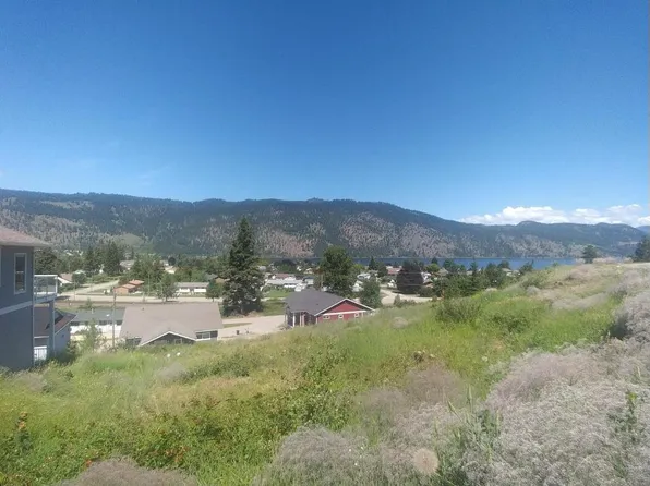 1248 Montgomery Pl, Chase, BC V0E 1M1