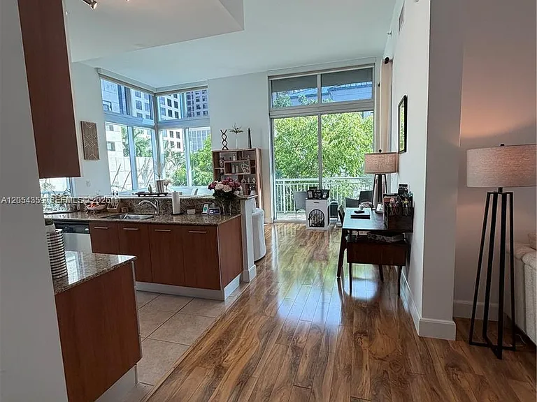 9055 SW 73rd Ct #310 — Photo 8