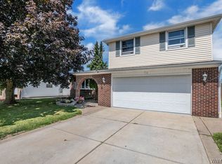 74 S Transit Hill Dr, Depew, NY 14043