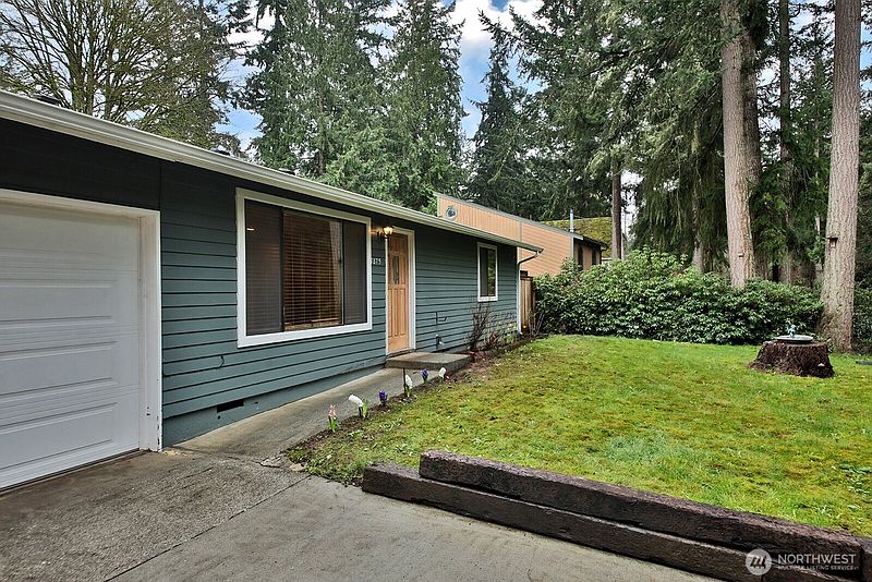 2nd image of 7875 Mortland Drive