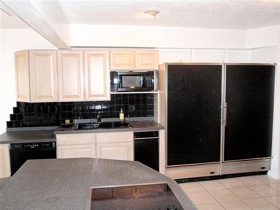 Side of kitchen with separate SubZero frig and freezer!