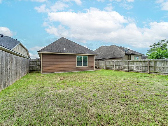 4th image of 15464 Baker Meadow Loop
