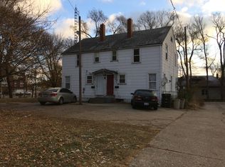 290 Thayer Ct, Benton Harbor, MI 49022
