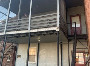 39 E Philadelphia St APT 4, York, PA 17401