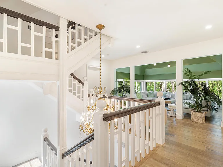 443 Seaview Ave — Photo 10