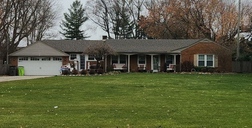 1st image of 38520 Moravian Dr