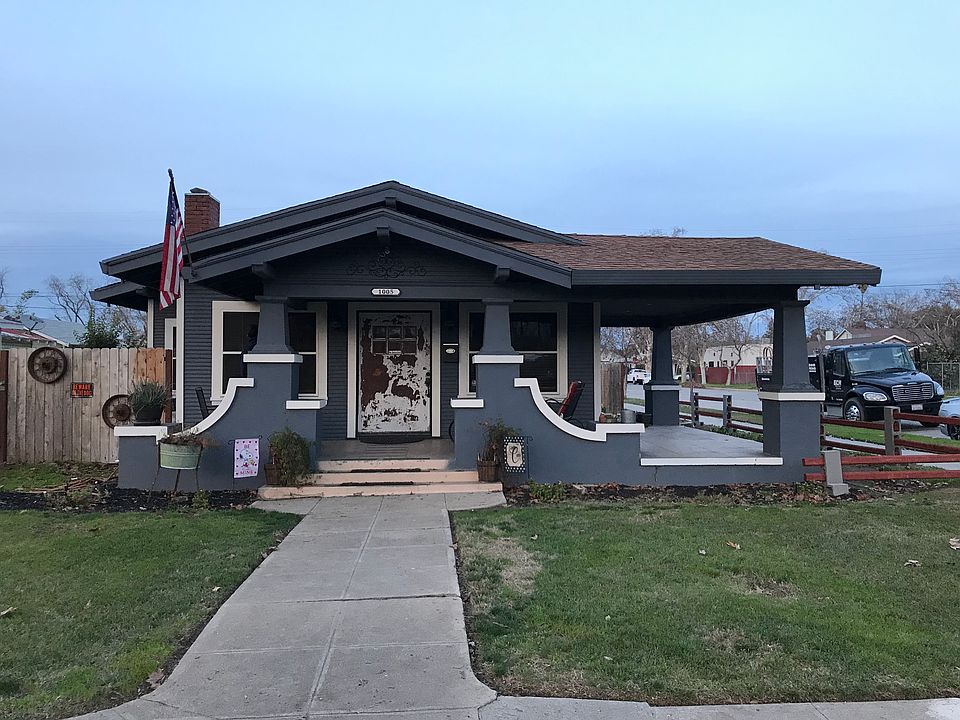 2nd image of 1005 W 21st St