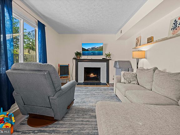 5th image of 12808 Lady Fairfax Cir