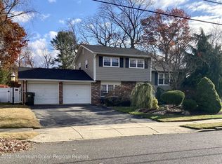 7 Trenton St, Jackson, NJ 08527