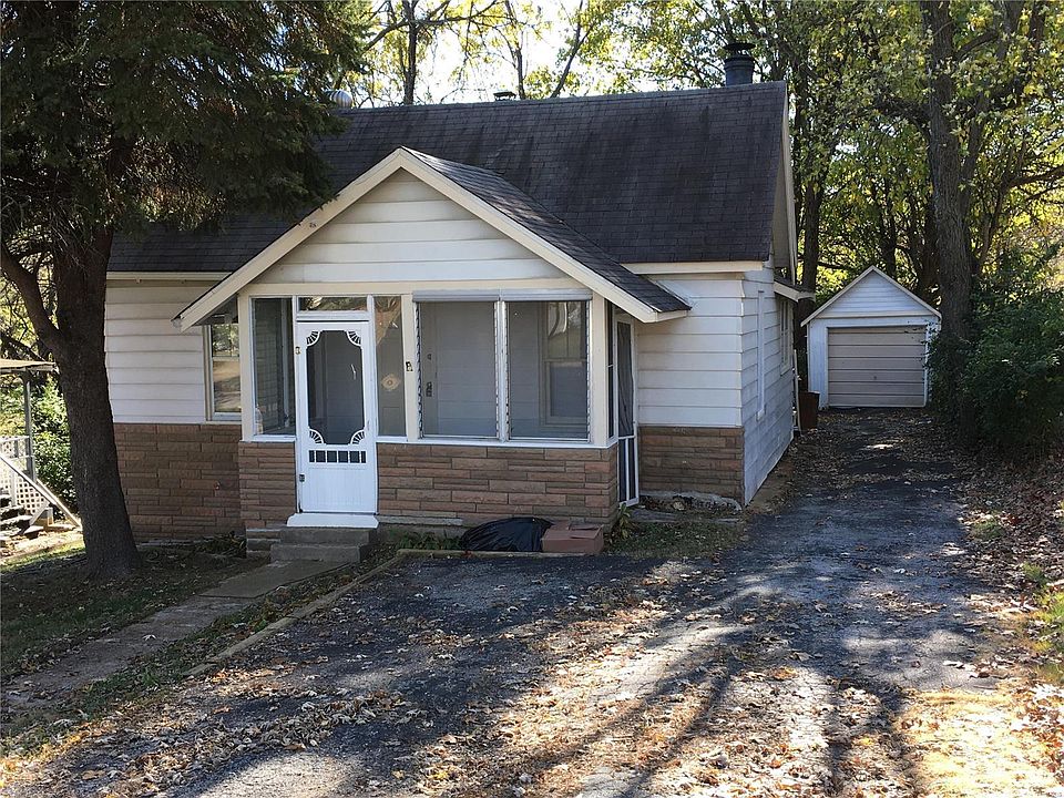 1st image of 2610 Solway Ave
