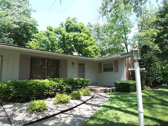 2nd image of 4806 Wisteria Ct